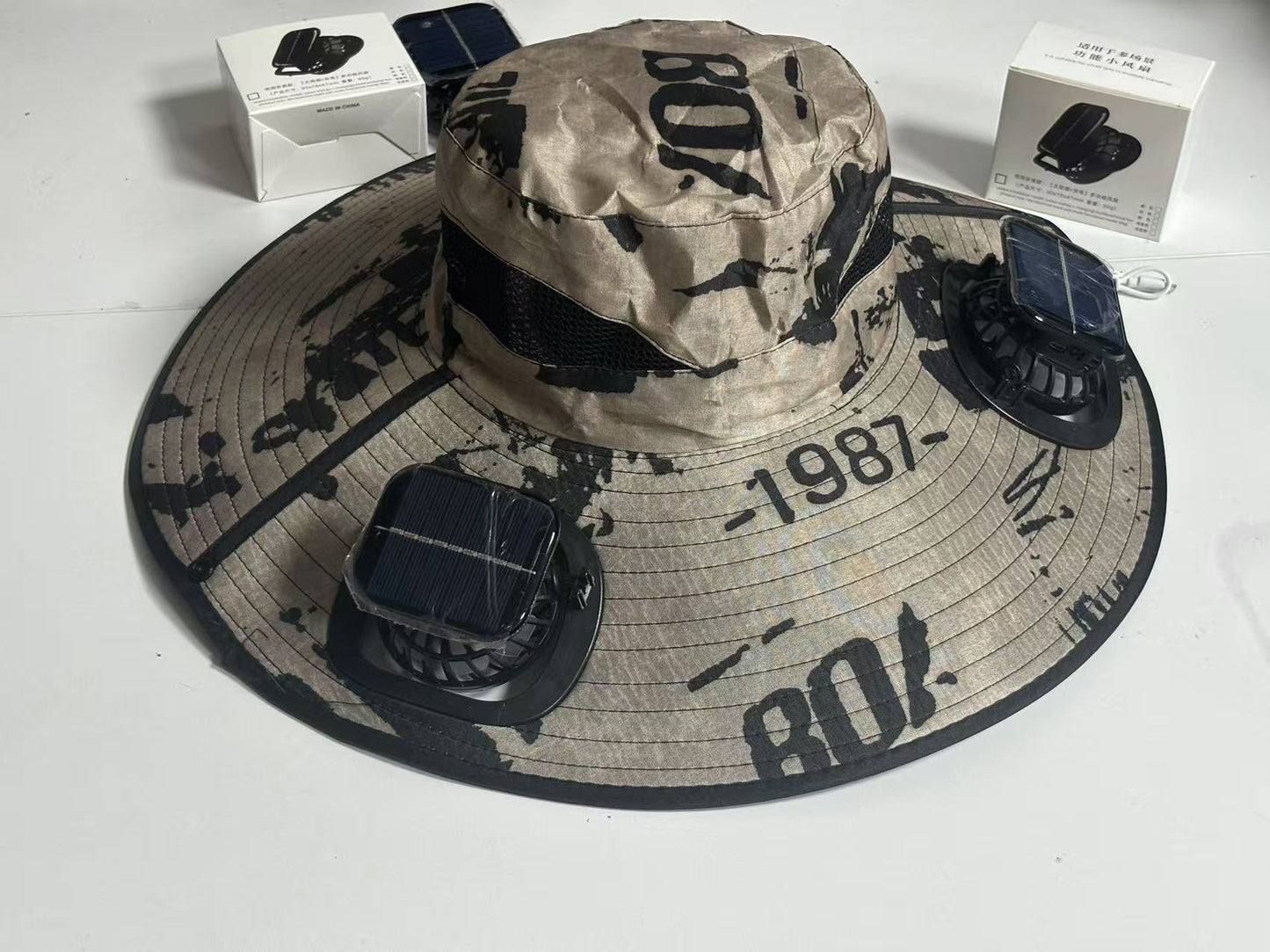 New Solar-Powered Outdoor Cooling Fan Hat